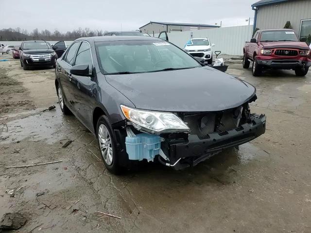 2014 Toyota Camry - Image 14