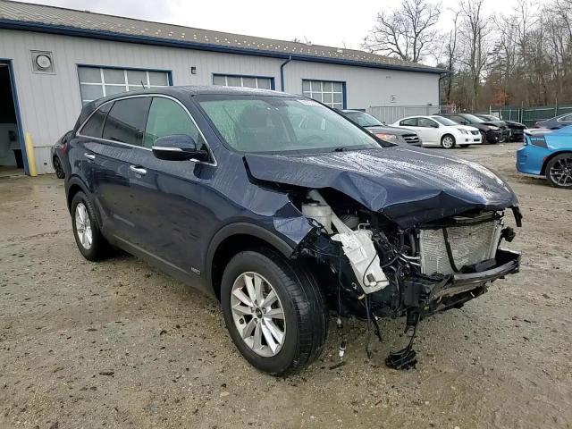2019 Kia Sorento - Image 15
