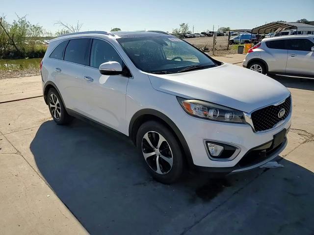 2017 Kia Sorento - Image 15