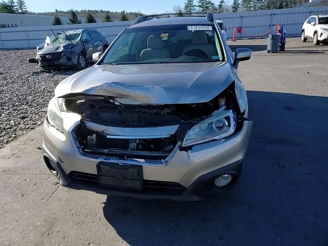 2015 Subaru Outback - Image 11