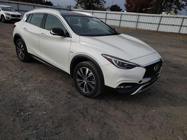 2018 Infiniti Qx30 Pure VIN: SJKCH5CR2JA003228 Lot: 81622384