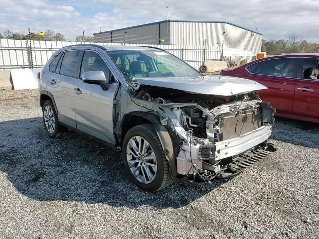 2022 Toyota RAV 4 - Image 15