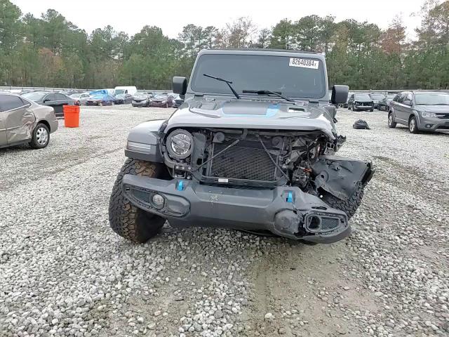 2021 Jeep Wrangler - Image 12