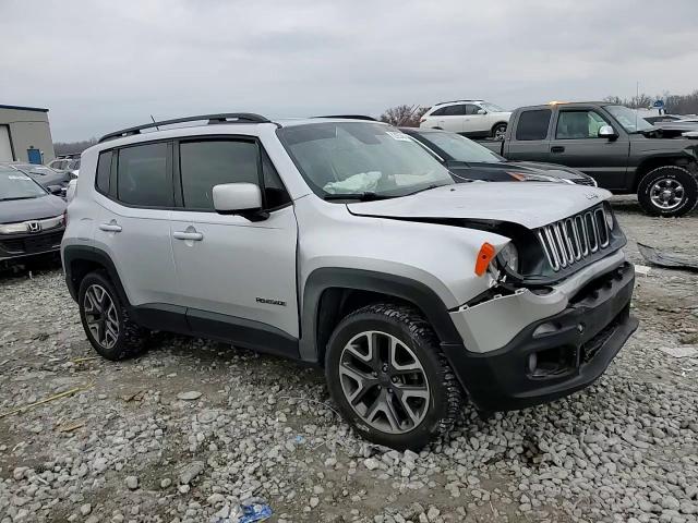 2017 Jeep Renegade - Image 10