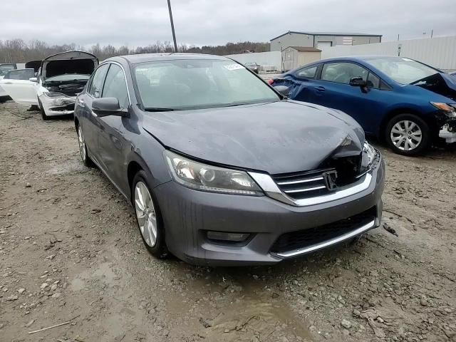 2015 Honda Accord - Image 13