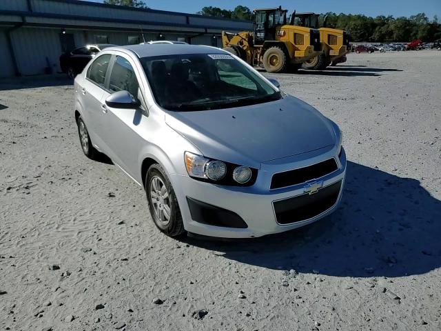 2013 Chevrolet Sonic - Image 11