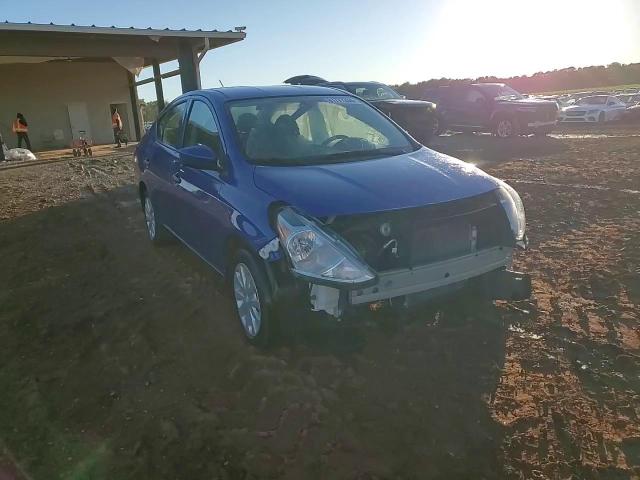 2017 Nissan Versa - Image 14