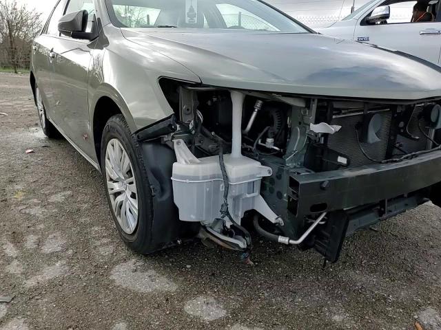 2012 Toyota Camry - Image 10