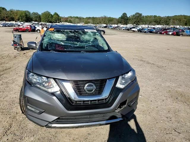 2018 Nissan Rogue - Image 12