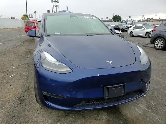 2024 Tesla Model Y VIN: 7SAYGDEE6RF060277 Lot: 82458614