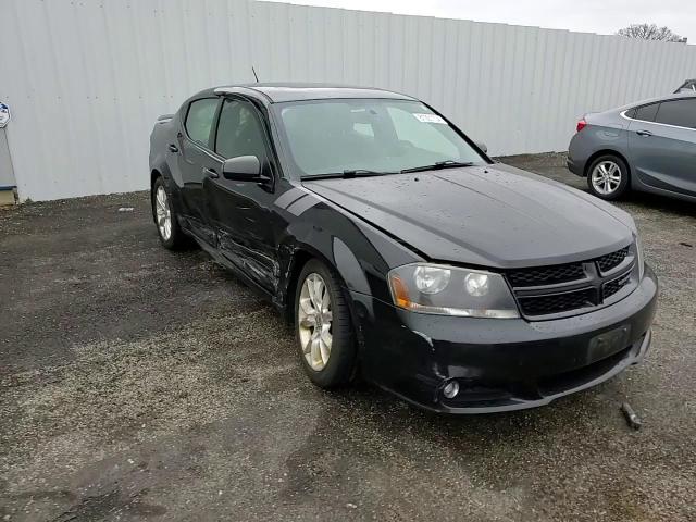 2014 Dodge Avenger - Image 10
