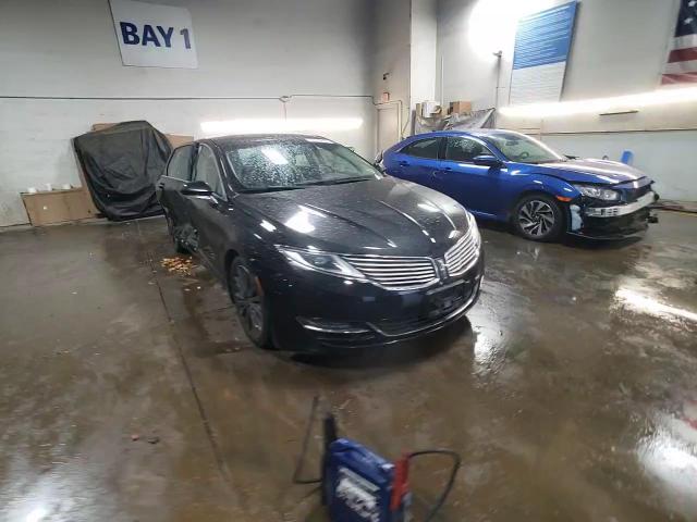 2014 Lincoln MKZ - Image 13