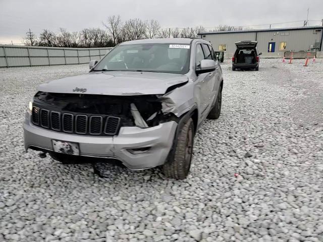 2016 Jeep Grand Cherokee - Image 12