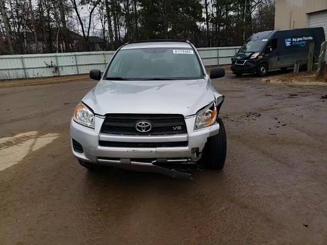 2010 Toyota RAV 4 - Image 11