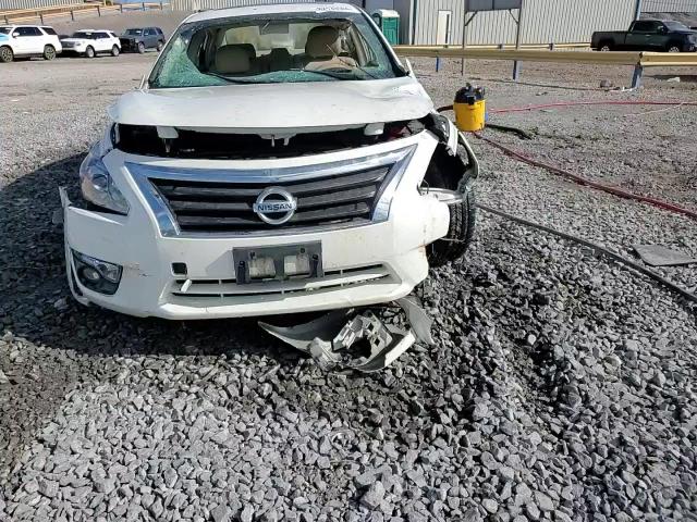 2013 Nissan Altima - Image 13