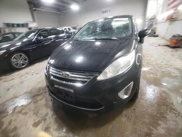 2012 Ford Fiesta - Image 13