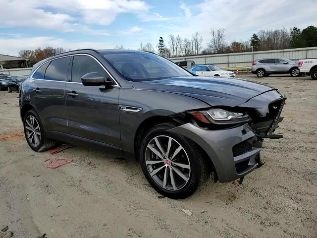 2018 Jaguar F-Pace - Image 11