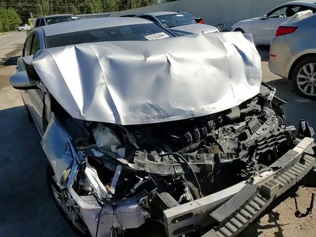 2021 Nissan Altima - Image 11