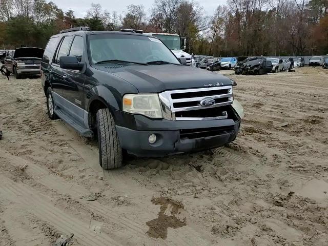 2007 Ford Expedition - Image 11