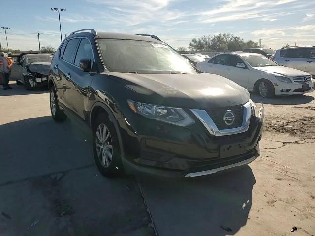 2018 Nissan Rogue - Image 11