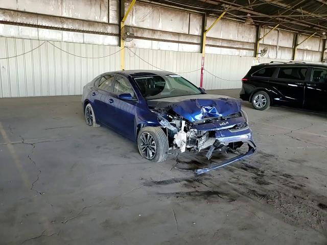 2024 Kia Forte - Image 11