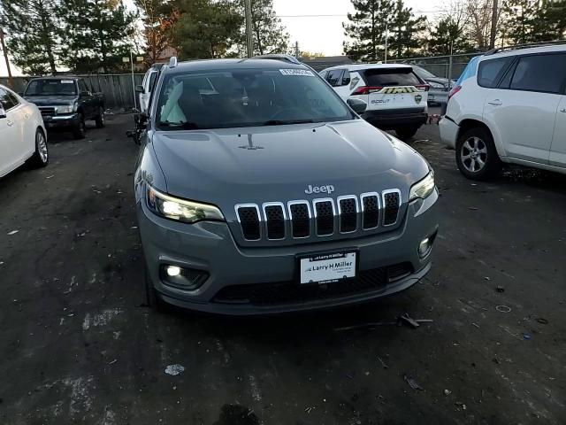 2020 Jeep Grand Cherokee - Image 11