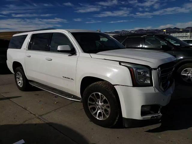 2015 GMC Yukon - Image 12