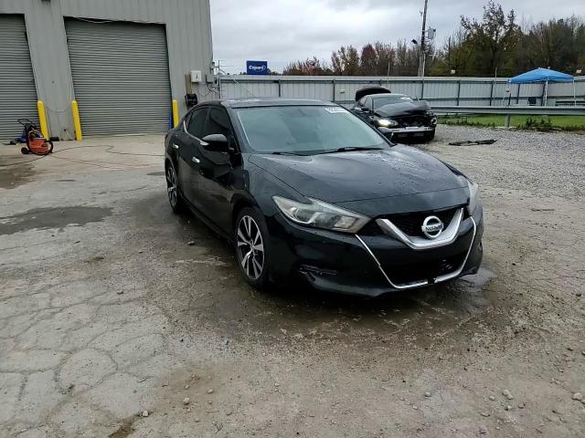 2016 Nissan Maxima - Image 13
