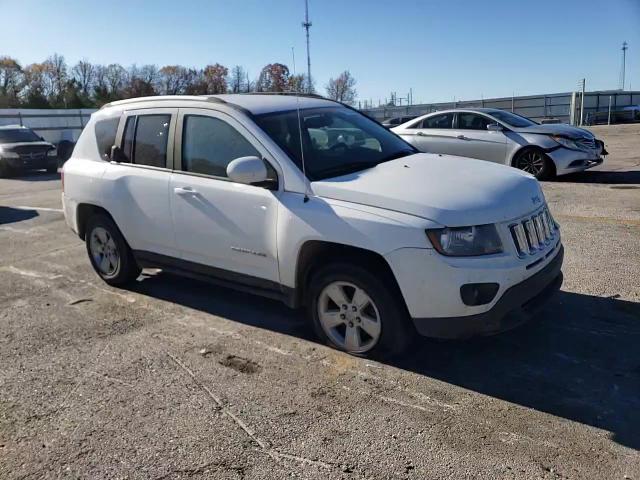 2016 Jeep Compass - Image 12