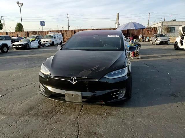 2018 Tesla Model X VIN: 5YJXCAE24JF103883 Lot: 78999024