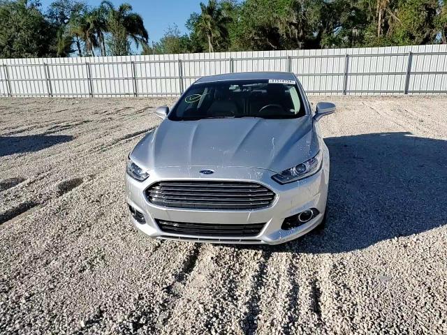 2016 Ford Fusion - Image 11