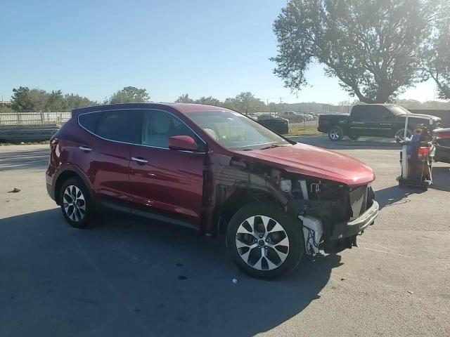2017 Hyundai Santa Fe - Image 15