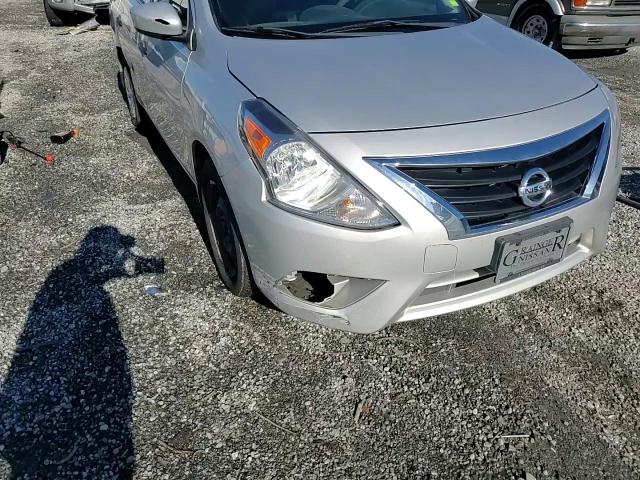 2019 Nissan Versa S VIN: 3N1CN7AP4KL870572 Lot: 80332544