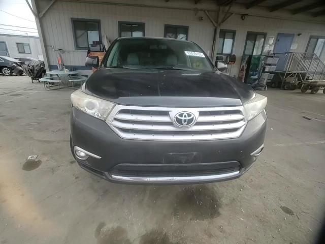 2012 Toyota Highlander - Image 12