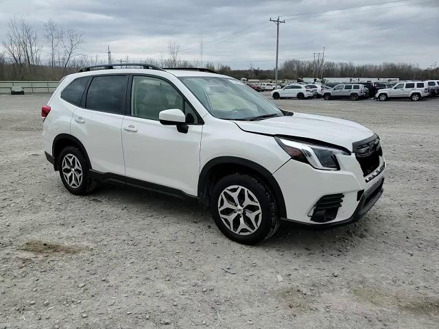 2024 Subaru Forester - Image 14