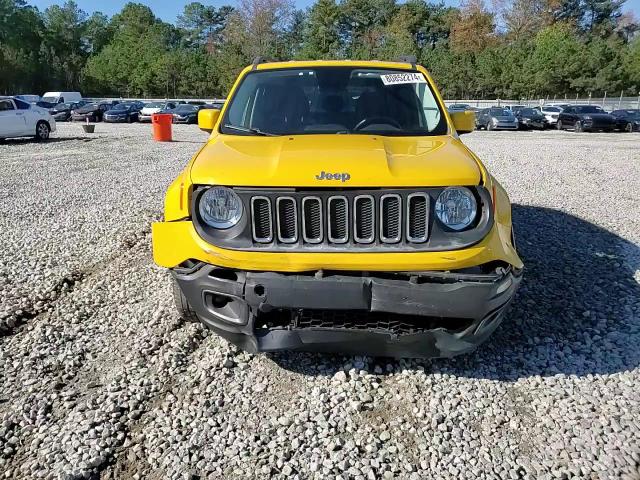 2017 Jeep Renegade - Image 12