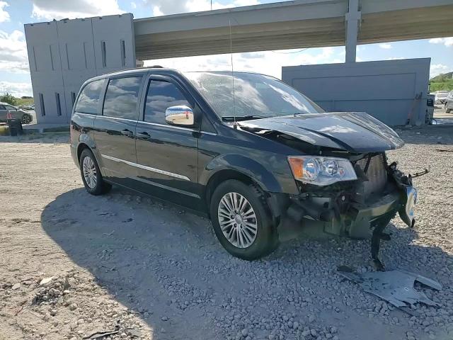 2013 Chrysler Town & Country Touring L VIN: 2C4RC1CG1DR684856 Lot: 82139304