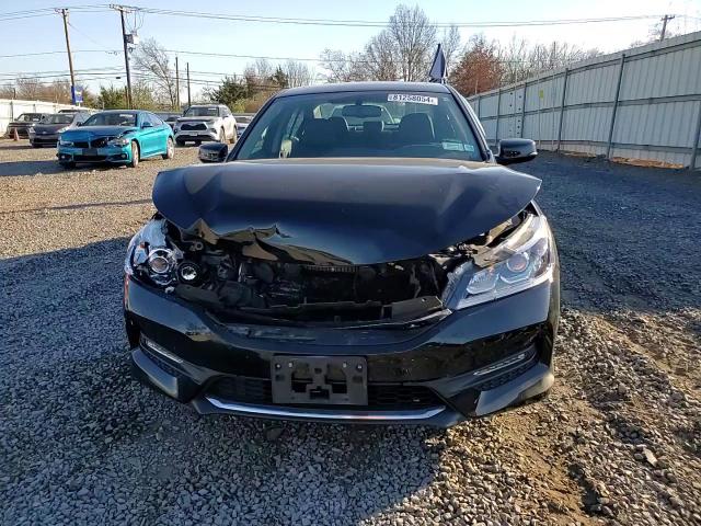 2017 Honda Accord Exl VIN: 1HGCR3F88HA034731 Lot: 81258054