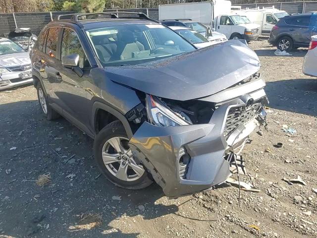 2019 Toyota RAV 4 - Image 11