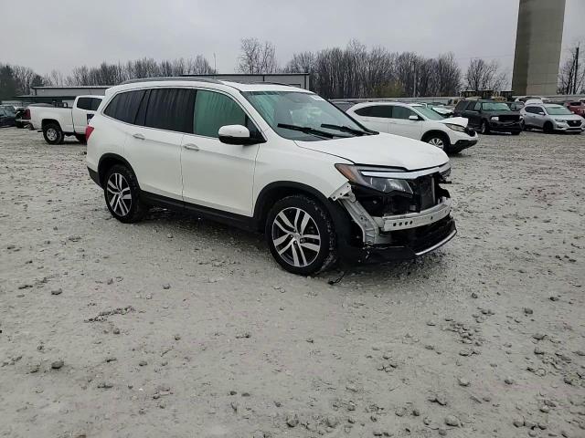 2017 Honda Pilot - Image 15