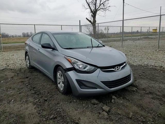 2016 Hyundai Elantra Se VIN: 5NPDH4AE3GH777264 Lot: 81034074