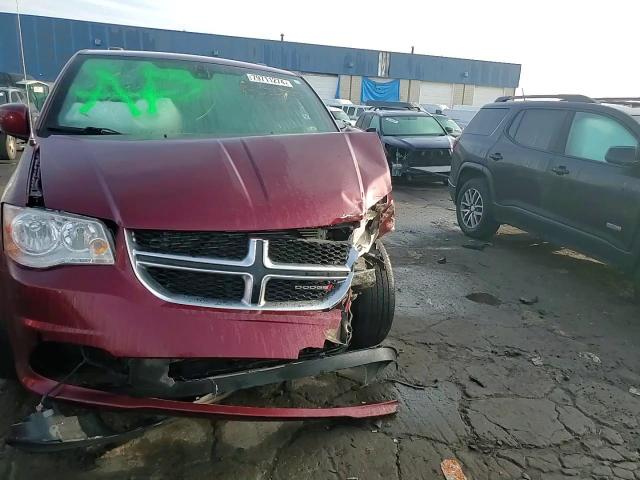 2018 Dodge Grand Caravan Sxt VIN: 2C4RDGCG4JR258591 Lot: 79711274