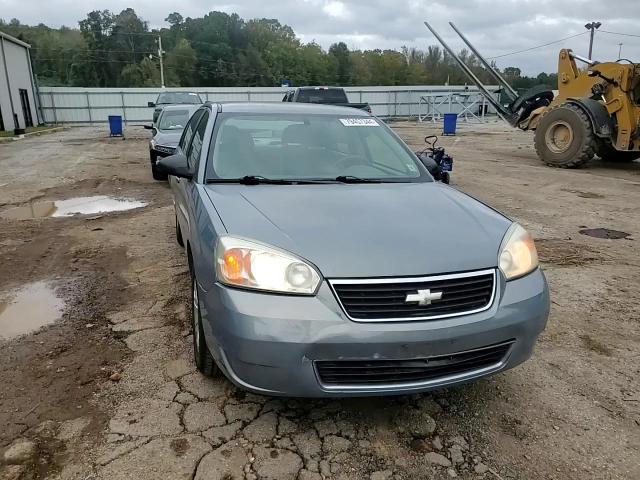 2008 Chevrolet Malibu - Image 10