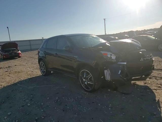 2018 Mitsubishi Outlander - Image 12