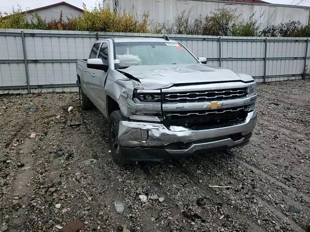 2017 Chevrolet Silverado - Image 11