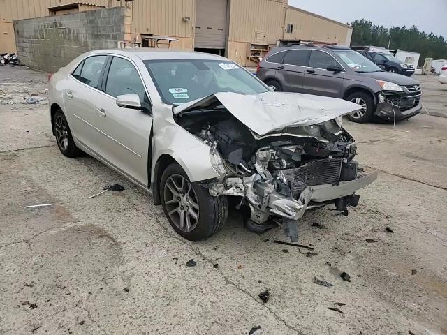 2016 Chevrolet Malibu - Image 11