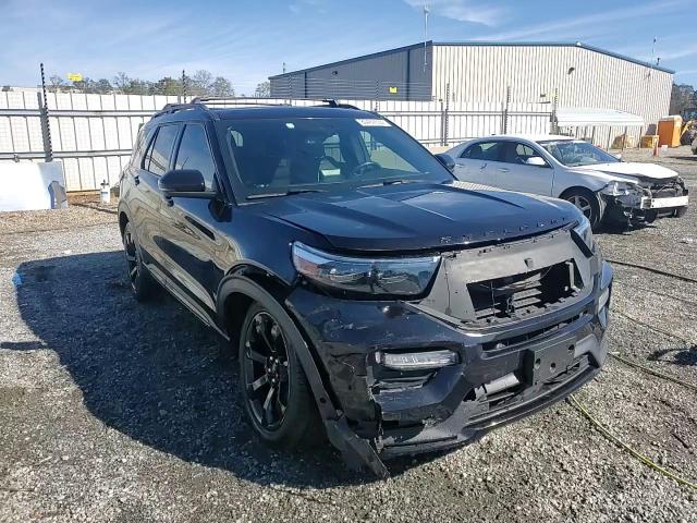 2021 Ford Explorer - Image 13