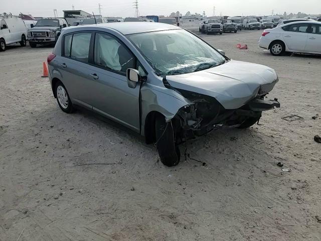 2009 Nissan Versa - Image 11