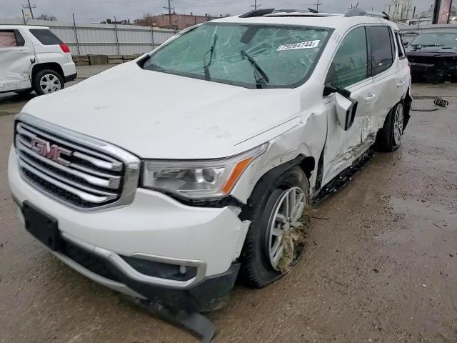 2017 GMC Acadia - Image 12