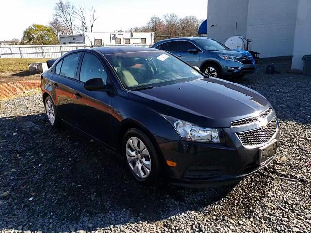 2014 Chevrolet Cruze - Image 13
